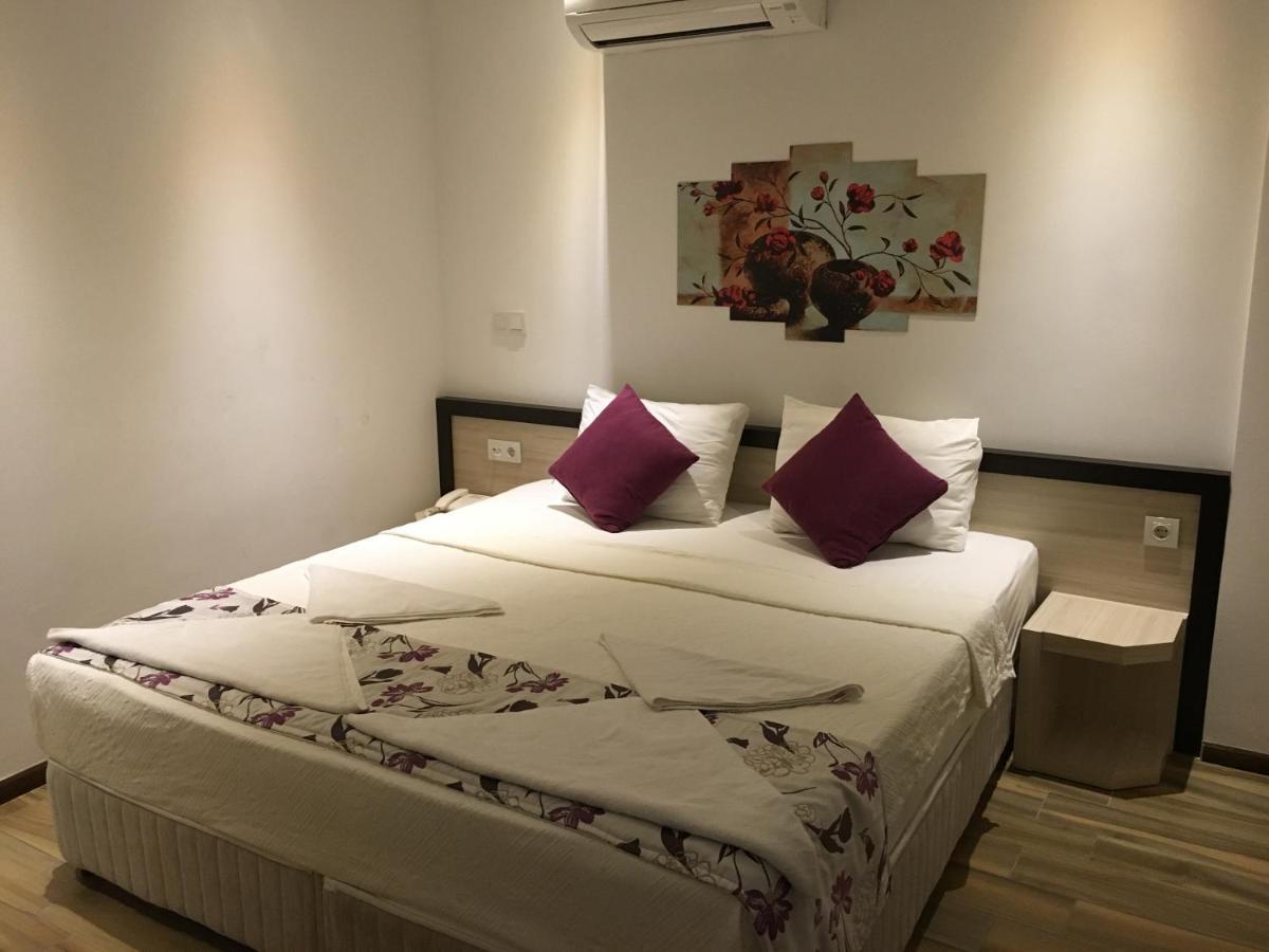Hotel Hermes คาช ภายนอก รูปภาพ