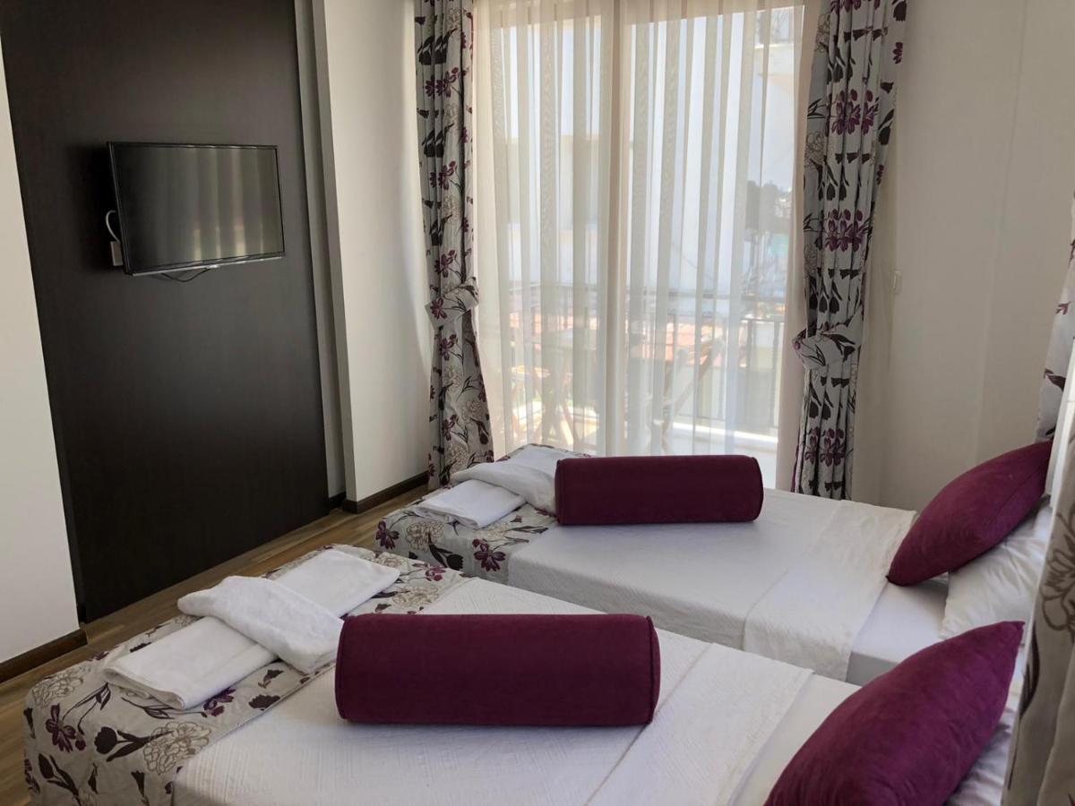 Hotel Hermes คาช ภายนอก รูปภาพ
