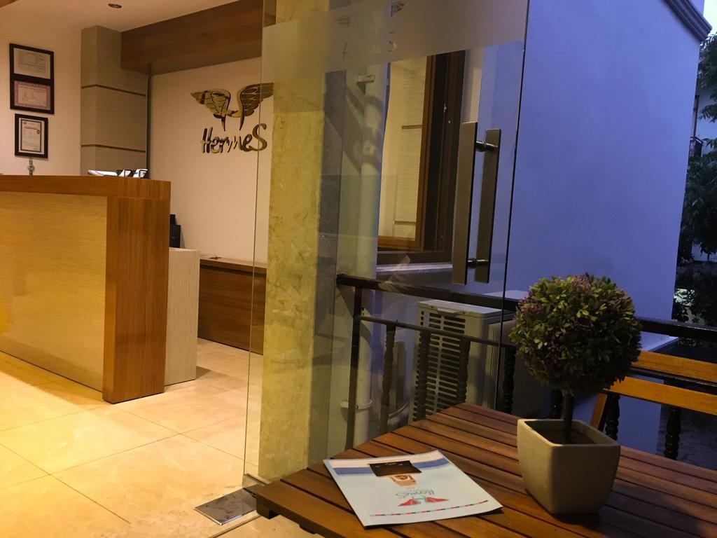 Hotel Hermes คาช ภายนอก รูปภาพ